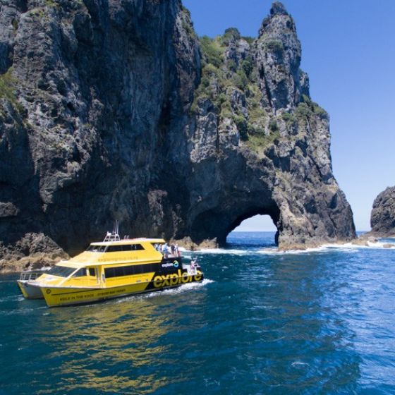Hole in the Rock Morning Cruise